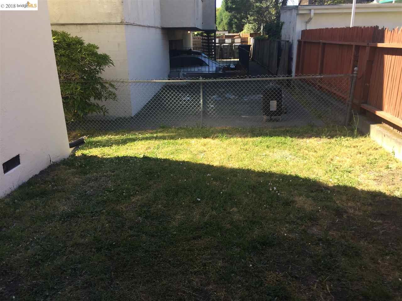 1000 Washington Av., ALBANY, California 94706, ,Comm Ri Multi-units 5+,For Sale,Washington Av.,40825657