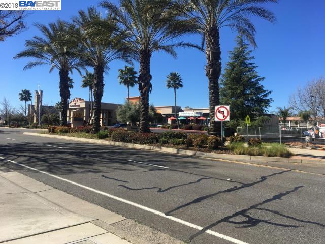 2257 Hilltop Dr, REDDING, California 96002, ,Comm Industrial For Lease,For Rent,Hilltop Dr,40943116