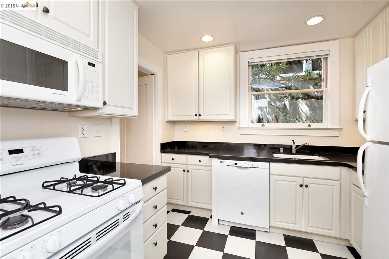 1010 Walker Avenue, OAKLAND, California 94610, ,Comm Ri Multi-units 5+,For Sale,Walker Avenue,40830100