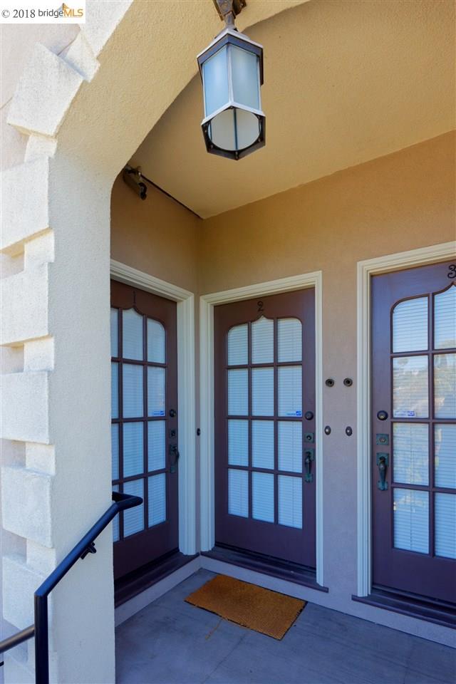 1010 Walker Avenue, OAKLAND, California 94610, ,Comm Ri Multi-units 5+,For Sale,Walker Avenue,40830100