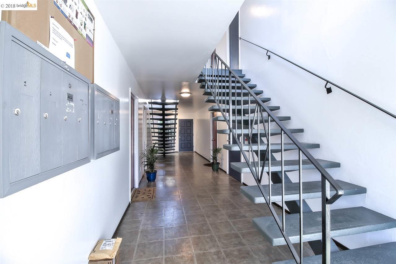1285 Macarthur Blvd, OAKLAND, California 94610, ,Comm Ri Multi-units 5+,For Sale,Macarthur Blvd,40831154
