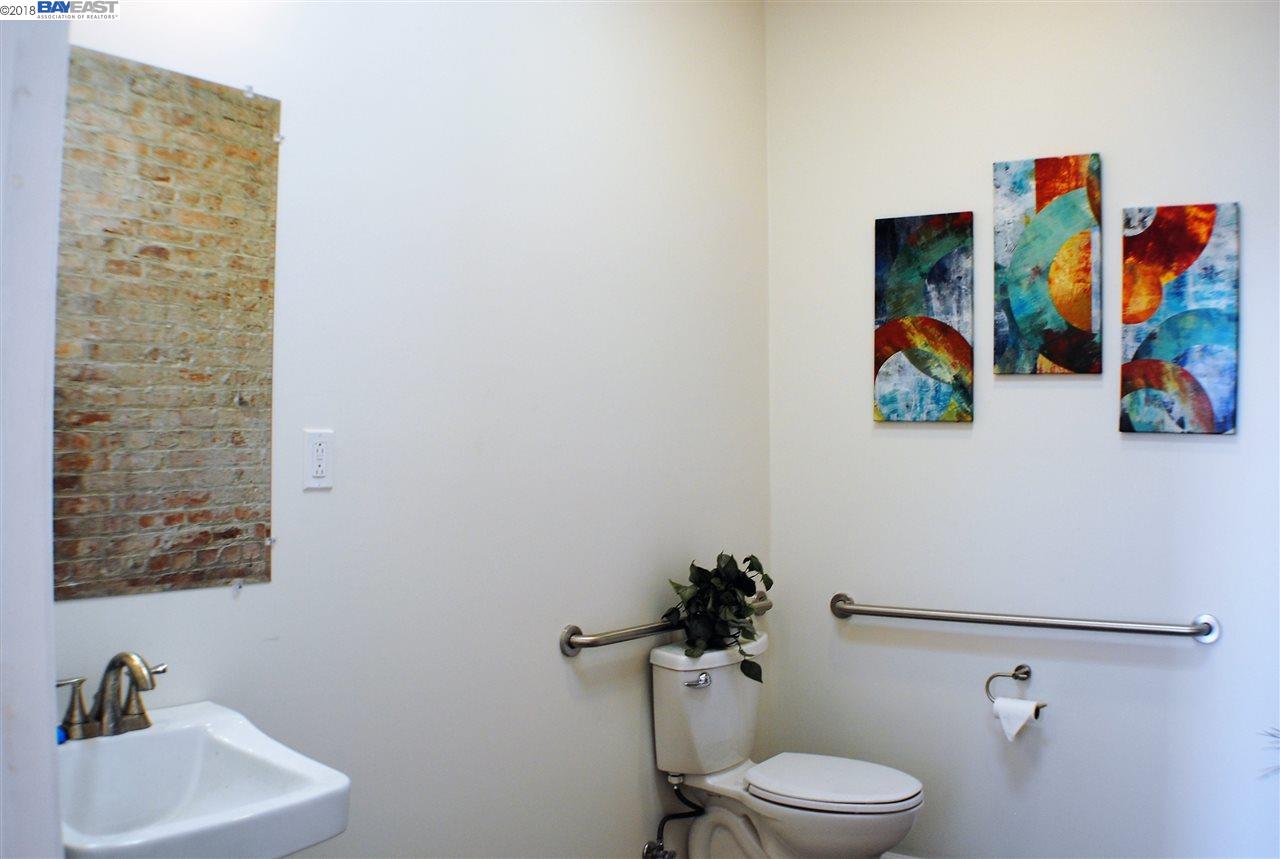 1949 Milvia Street, BERKELEY, California 94704-1043, ,Comm Ri Multi-units 5+,For Sale,Milvia Street,40831352
