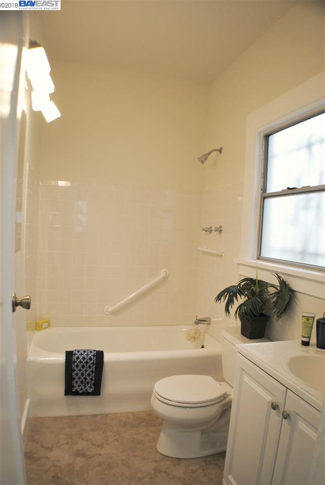 1949 Milvia Street, BERKELEY, California 94704-1043, ,Comm Ri Multi-units 5+,For Sale,Milvia Street,40831352