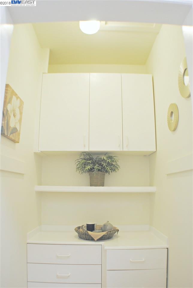 1949 Milvia Street, BERKELEY, California 94704-1043, ,Comm Ri Multi-units 5+,For Sale,Milvia Street,40831352