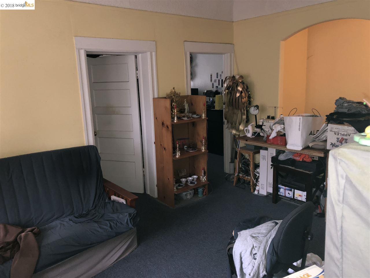 2200 8Th Ave, OAKLAND, California 94606, ,Comm Ri Multi-units 5+,For Sale,8Th Ave,40836172