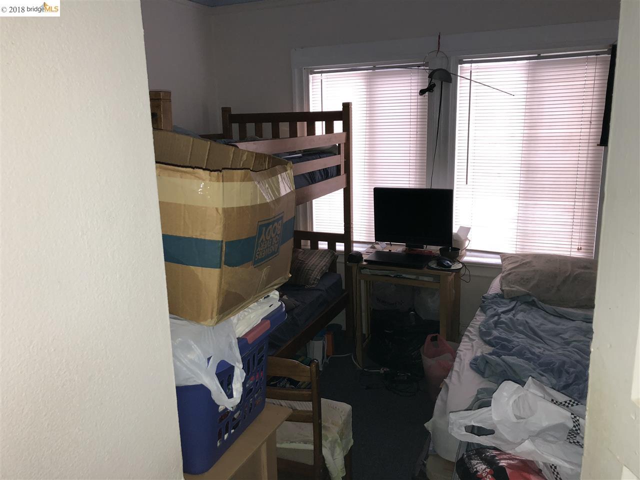 2200 8Th Ave, OAKLAND, California 94606, ,Comm Ri Multi-units 5+,For Sale,8Th Ave,40836172