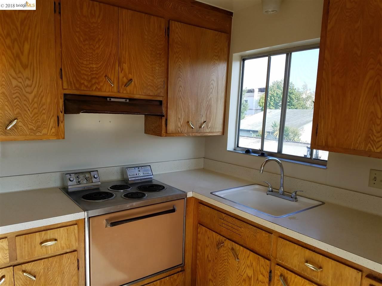 821 Kains Avenue, ALBANY, California 94706, ,Comm Ri Multi-units 5+,For Sale,Kains Avenue,40838408