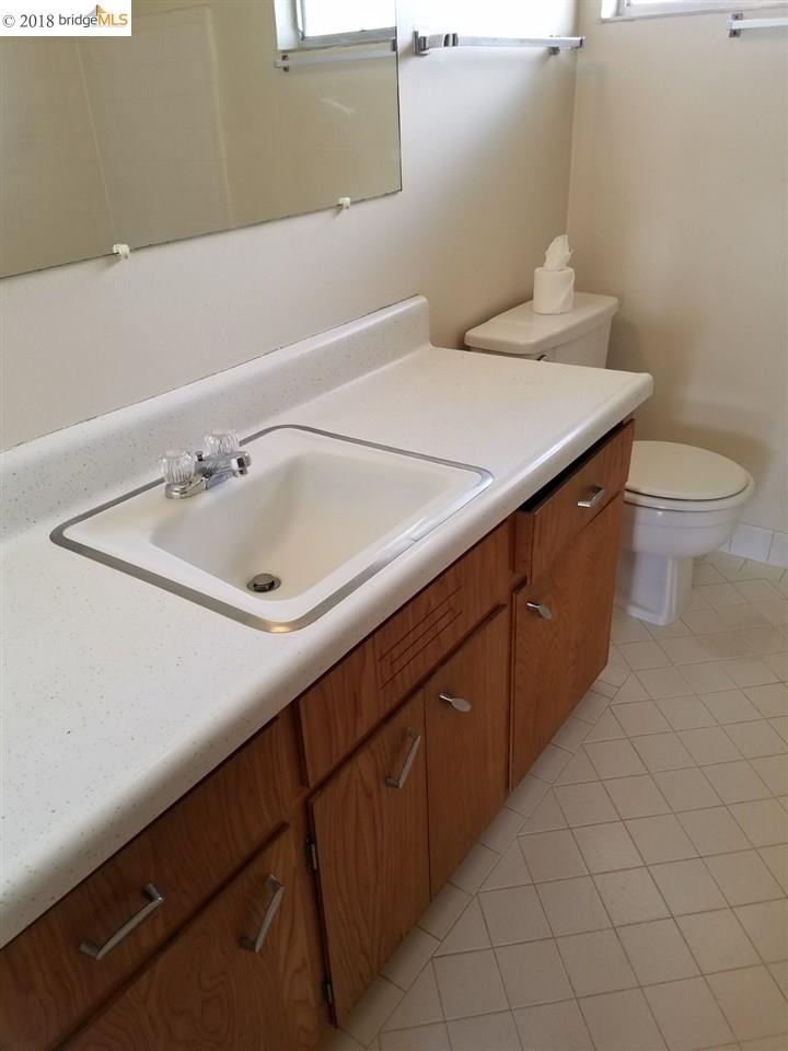 821 Kains Avenue, ALBANY, California 94706, ,Comm Ri Multi-units 5+,For Sale,Kains Avenue,40838408