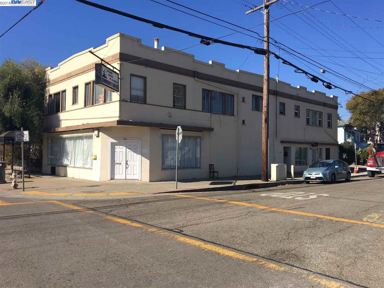 849 Santa Clara Av., ALAMEDA, California 94501-3417, ,Comm Ri Multi-units 5+,For Sale,Santa Clara Av.,40844267