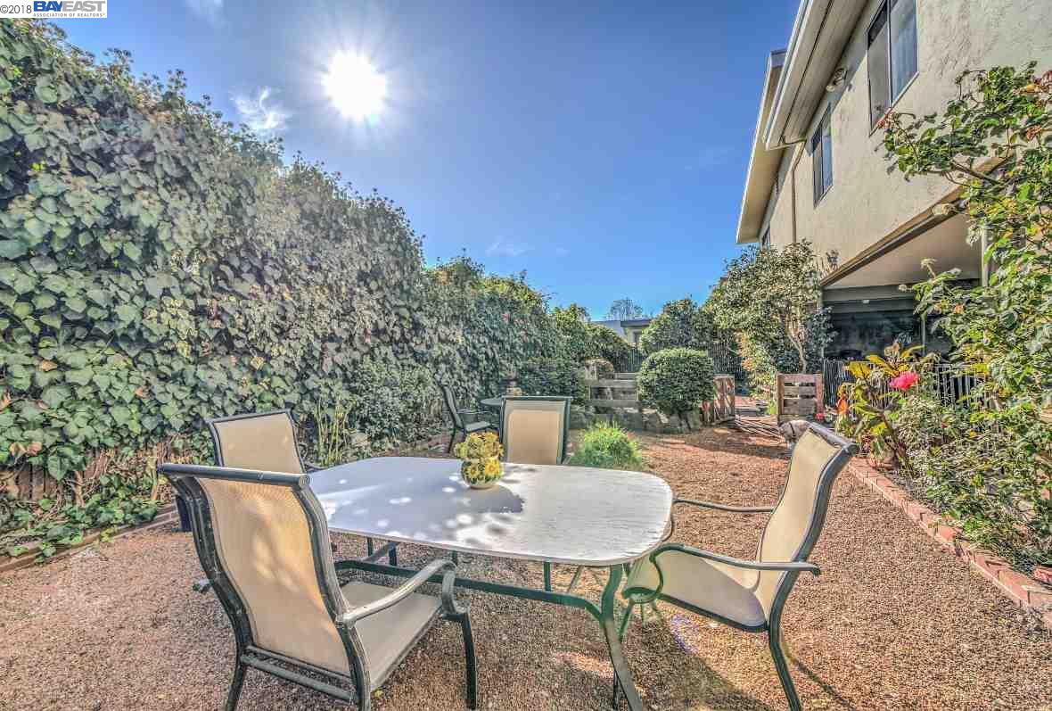 330 44th St, RICHMOND, California 94805, ,Comm Ri Multi-units 5+,For Sale,44th St,40845415