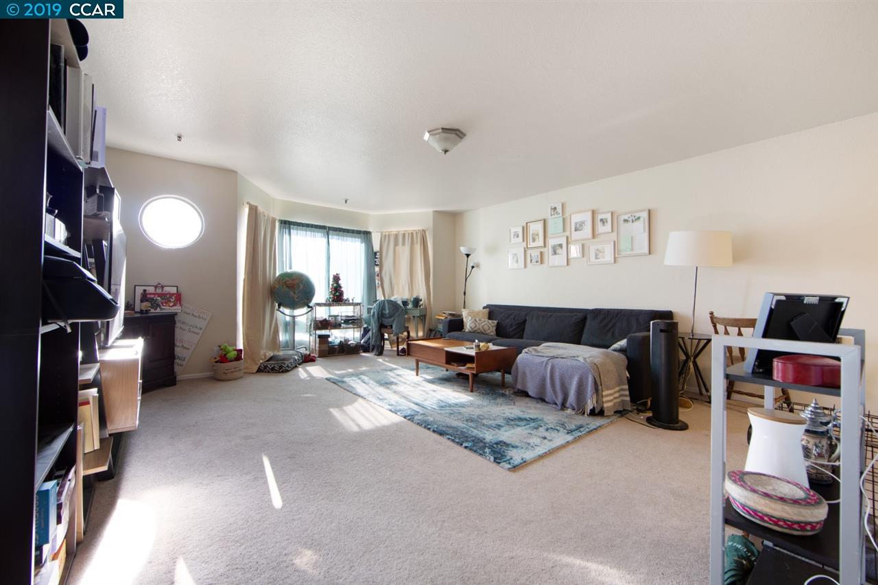 26 Balboa Street, SAN FRANCISCO, California 94118, ,Comm Ri Multi-units 5+,For Sale,Balboa Street,40849346