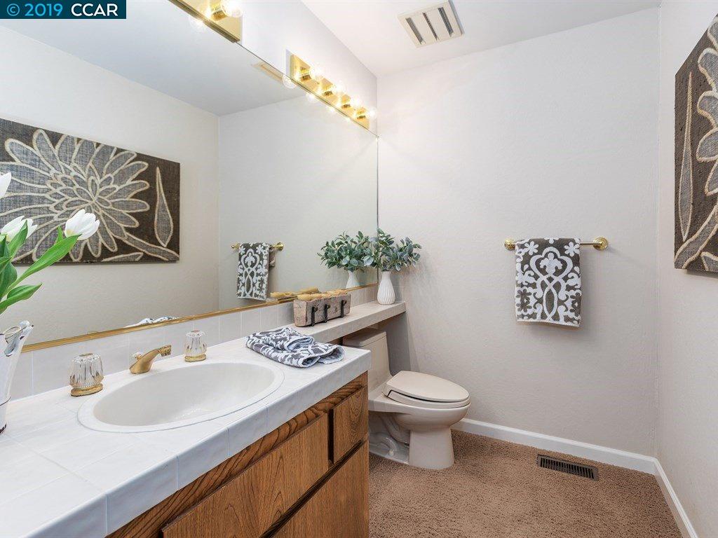 151 Ravenhill Rd
