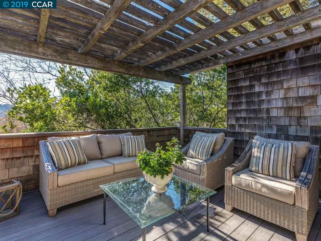 151 Ravenhill Rd