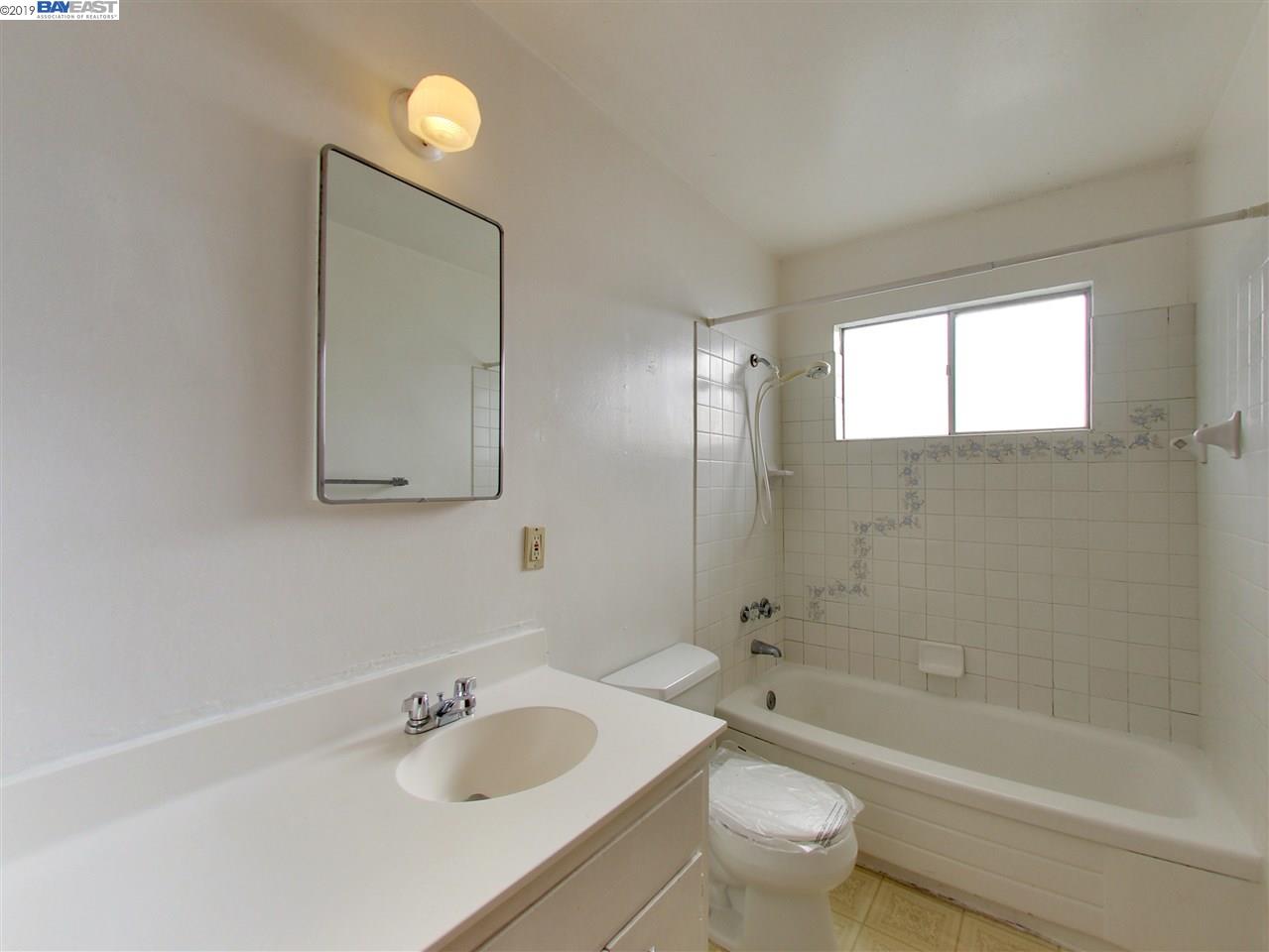 3512 Barrett Ave, RICHMOND, California 94805, ,Comm Ri Multi-units 5+,For Sale,Barrett Ave,40851394