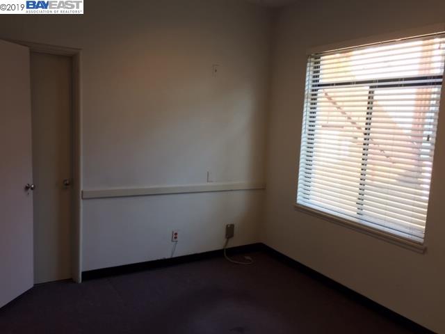 2225 Central Ave, ALAMEDA, California 94501, ,Comm Industrial For Lease,For Rent,Central Ave,40943506