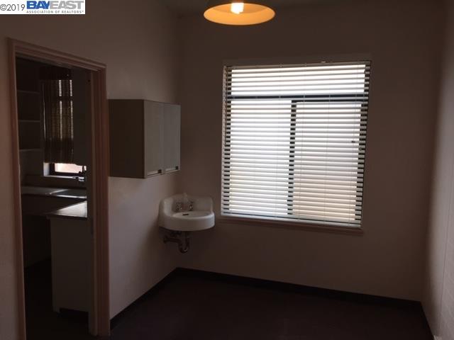 2225 Central Ave, ALAMEDA, California 94501, ,Comm Industrial For Lease,For Rent,Central Ave,40943506