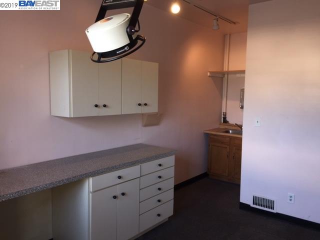 2225 Central Ave, ALAMEDA, California 94501, ,Comm Industrial For Lease,For Rent,Central Ave,40943506