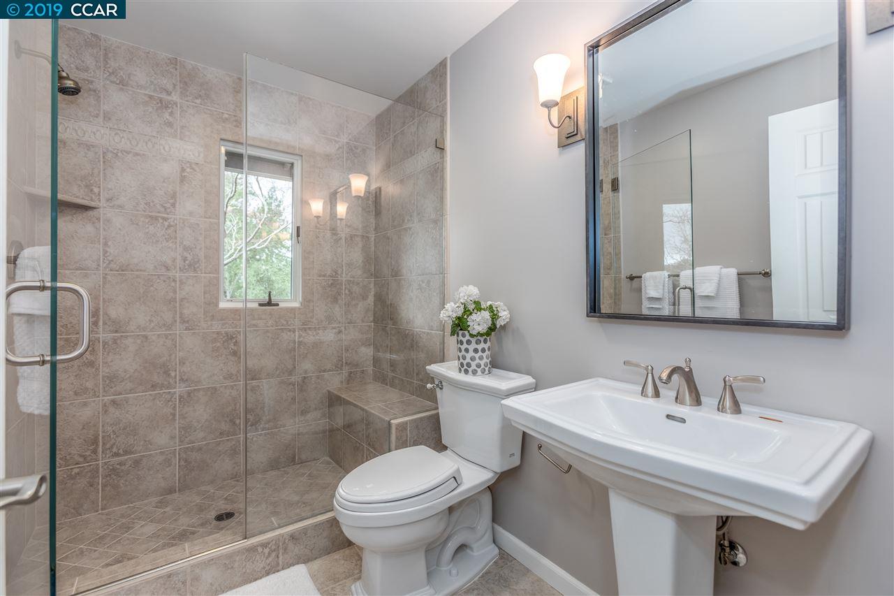 2 Charles Hill Ln