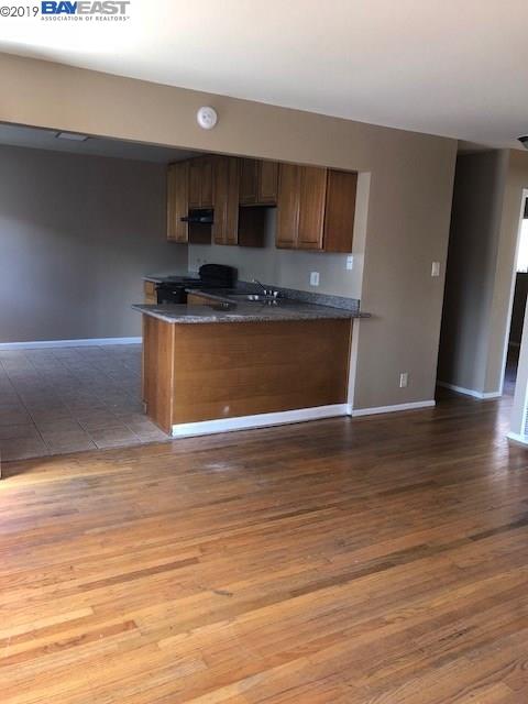 1127 23Rd St, OAKLAND, California 94606, ,Comm Ri Multi-units 5+,For Sale,23Rd St,40855100