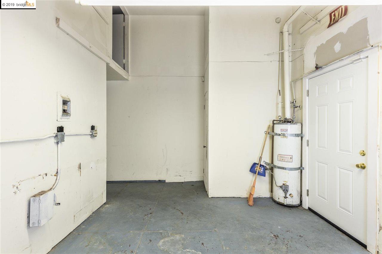2247 8Th Ave, OAKLAND, California 94606, ,Comm Ri Multi-units 5+,For Sale,8Th Ave,40859248