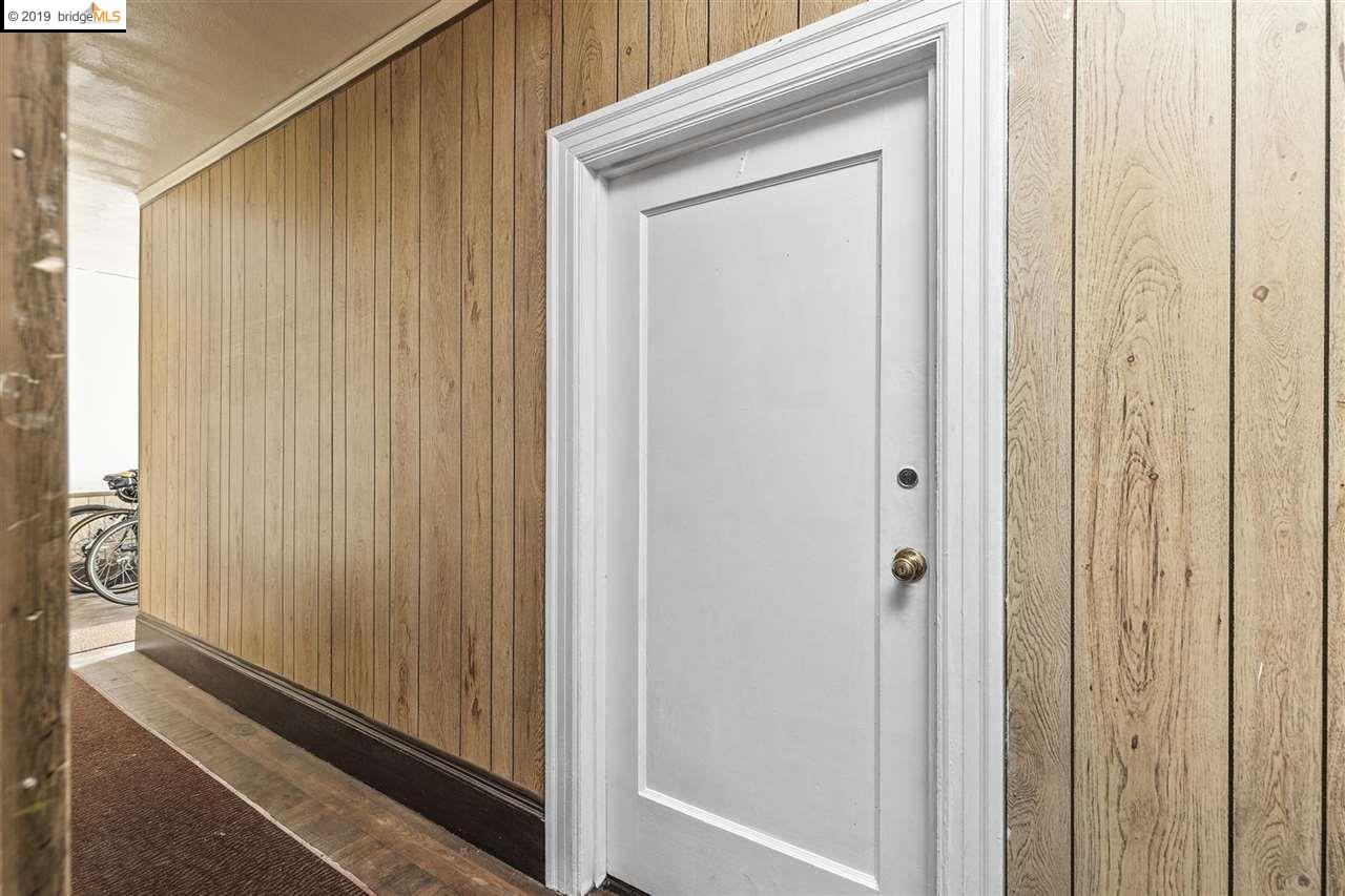 2247 8Th Ave, OAKLAND, California 94606, ,Comm Ri Multi-units 5+,For Sale,8Th Ave,40859248