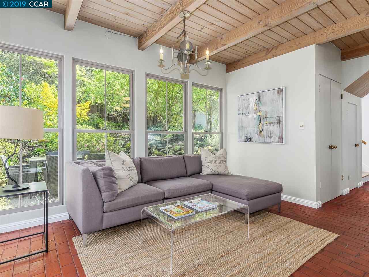 67 Loma Vista