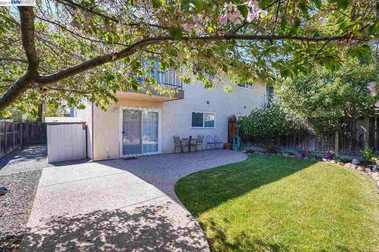 20026 Wisteria St, CASTRO VALLEY, California 94546, ,Comm Ri Multi-units 5+,For Sale,Wisteria St,40862718