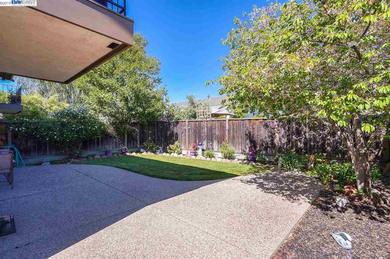 20026 Wisteria St, CASTRO VALLEY, California 94546, ,Comm Ri Multi-units 5+,For Sale,Wisteria St,40862718