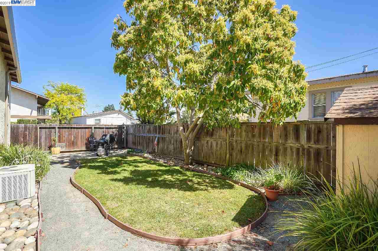 20026 Wisteria St, CASTRO VALLEY, California 94546, ,Comm Ri Multi-units 5+,For Sale,Wisteria St,40862718