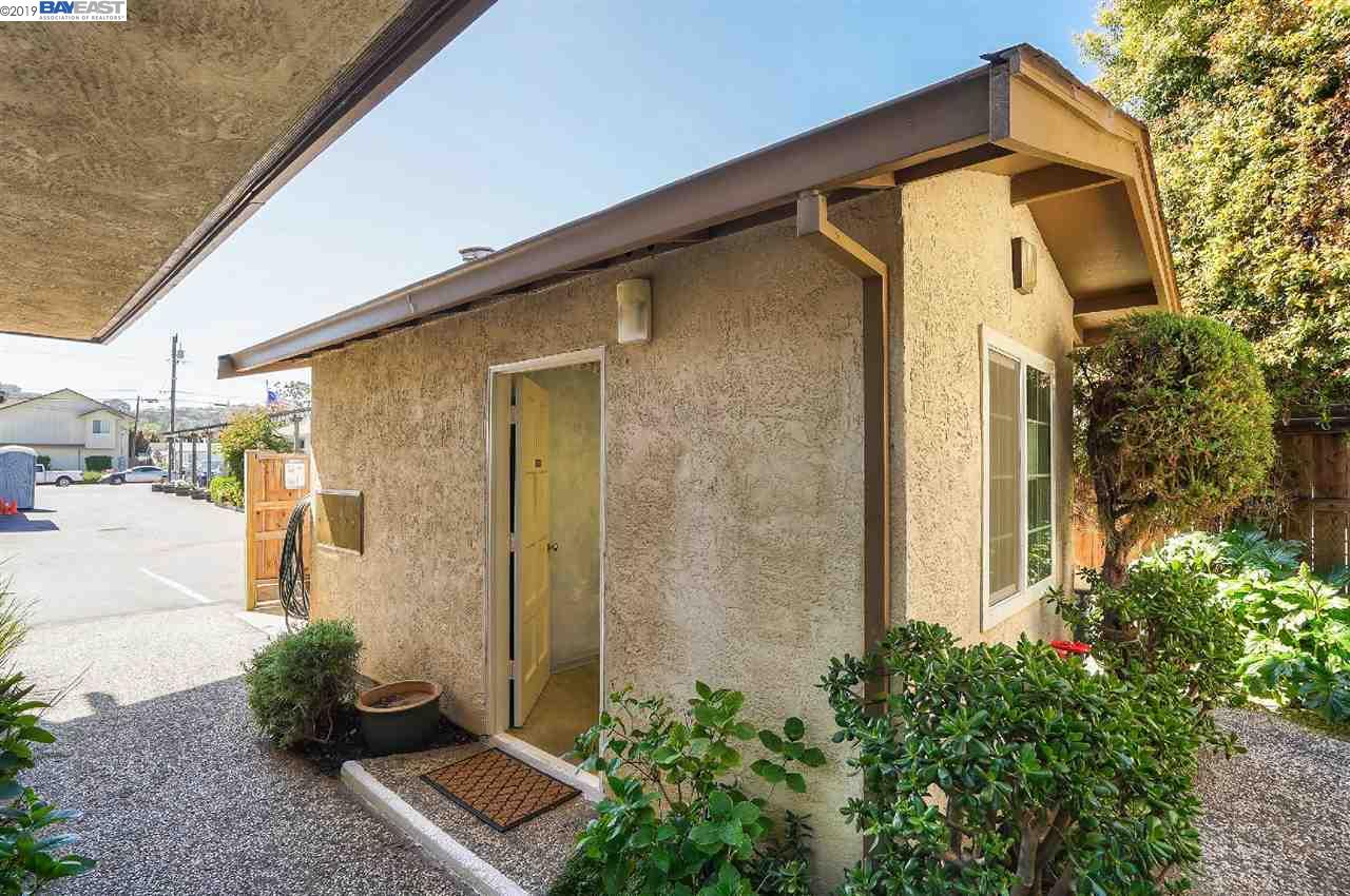 20026 Wisteria St, CASTRO VALLEY, California 94546, ,Comm Ri Multi-units 5+,For Sale,Wisteria St,40862718