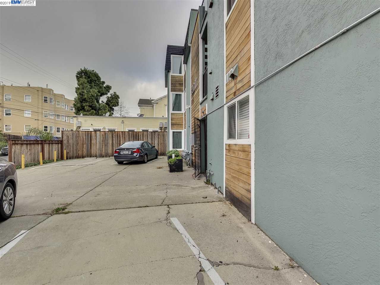 2011 7Th Ave, OAKLAND, California 94606, ,Comm Ri Multi-units 5+,For Sale,7Th Ave,40864433