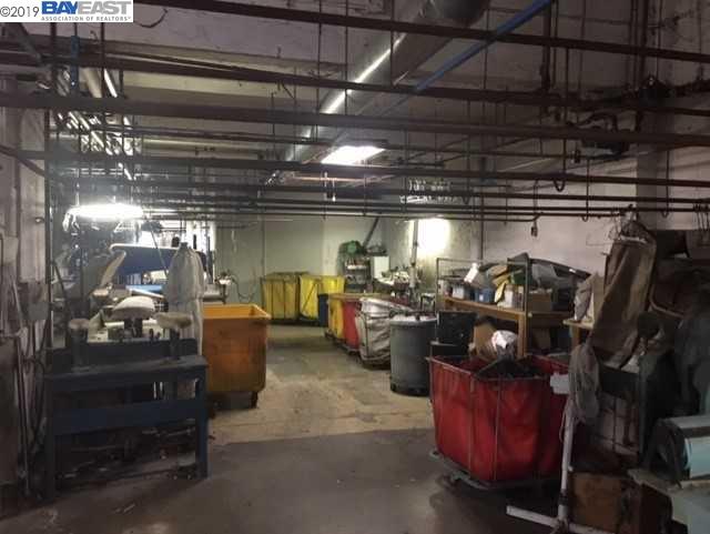 7108 International Blvd, OAKLAND, California 94621, ,Comm Industrial For Lease,For Rent,International Blvd,40943851