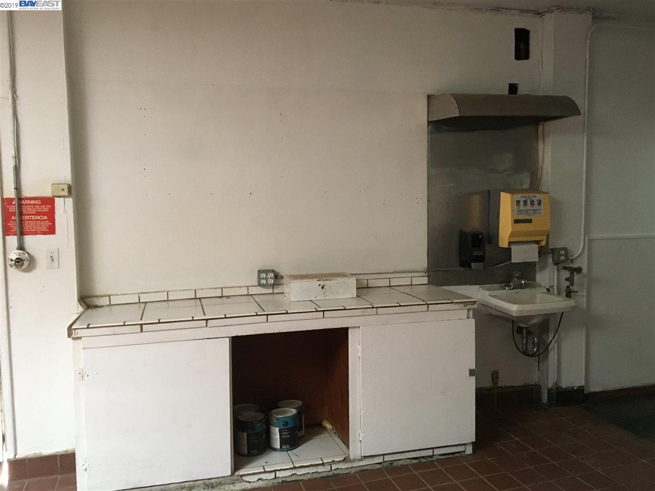 2431 Central Av., ALAMEDA, California 94501, ,Comm Industrial For Lease,For Rent,Central Av.,40943941