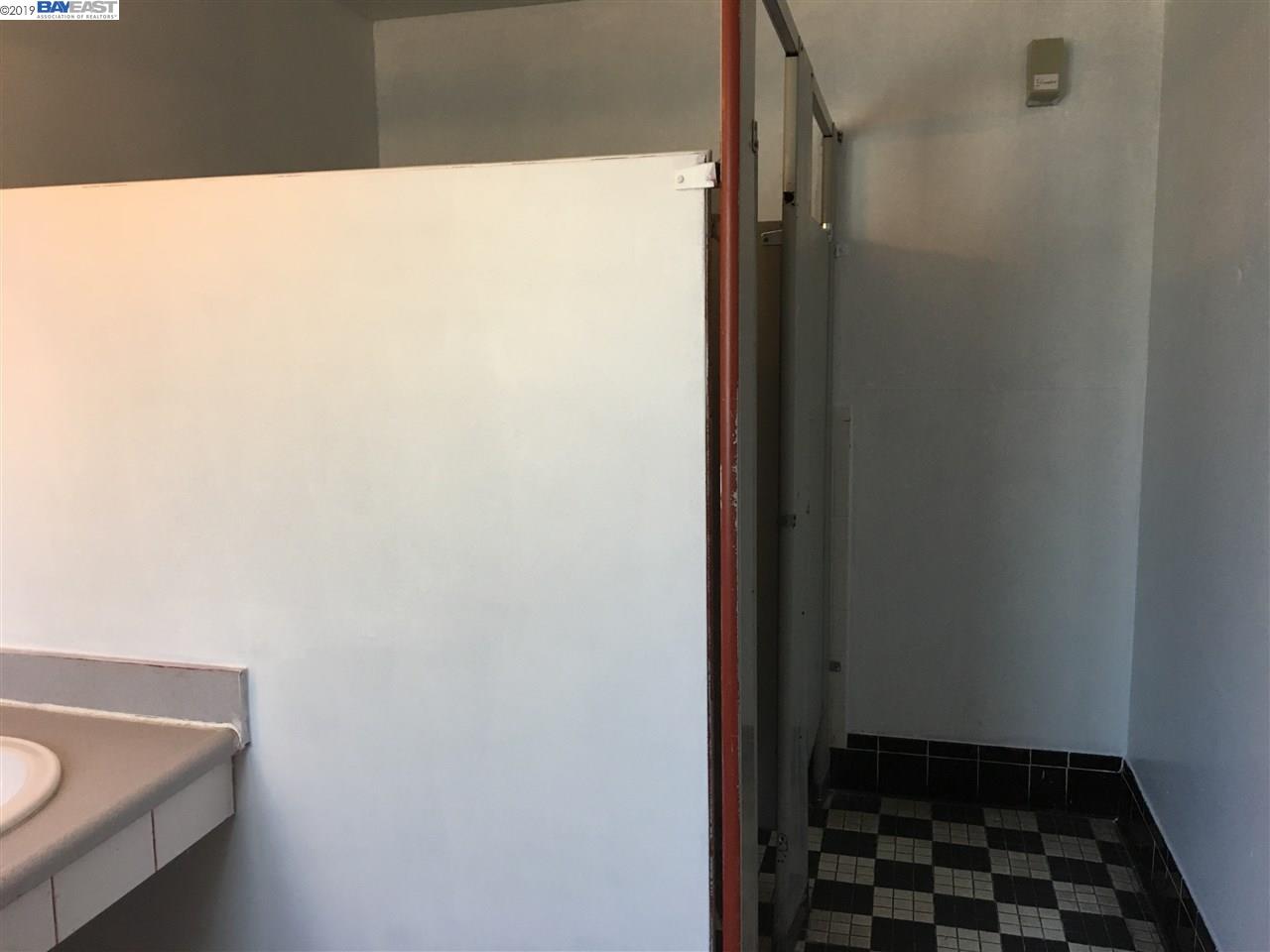 2431 Central Av., ALAMEDA, California 94501, ,Comm Industrial For Lease,For Rent,Central Av.,40943941