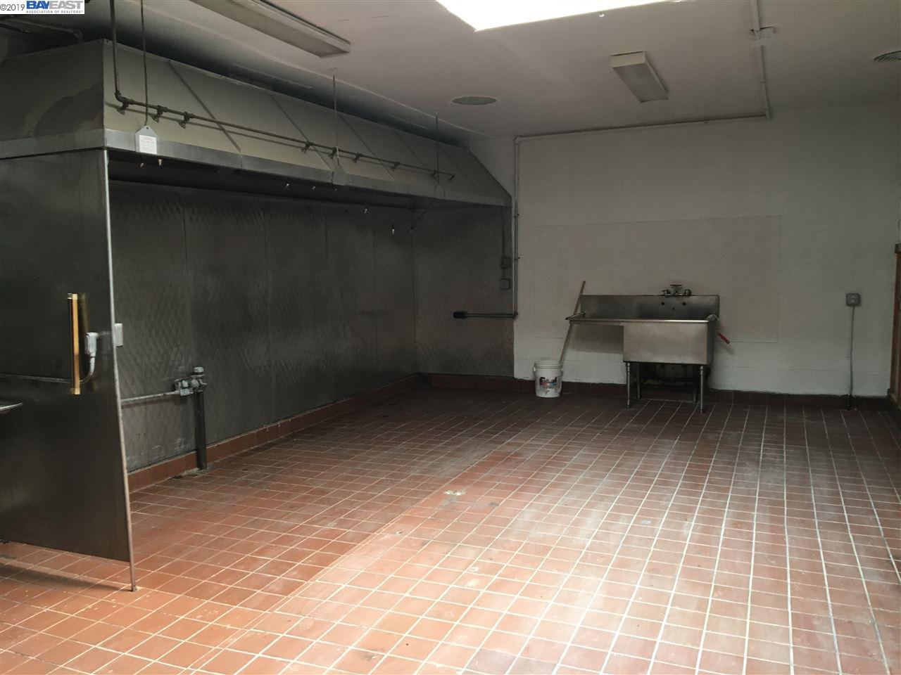 2431 Central Av., ALAMEDA, California 94501, ,Comm Industrial For Lease,For Rent,Central Av.,40943941