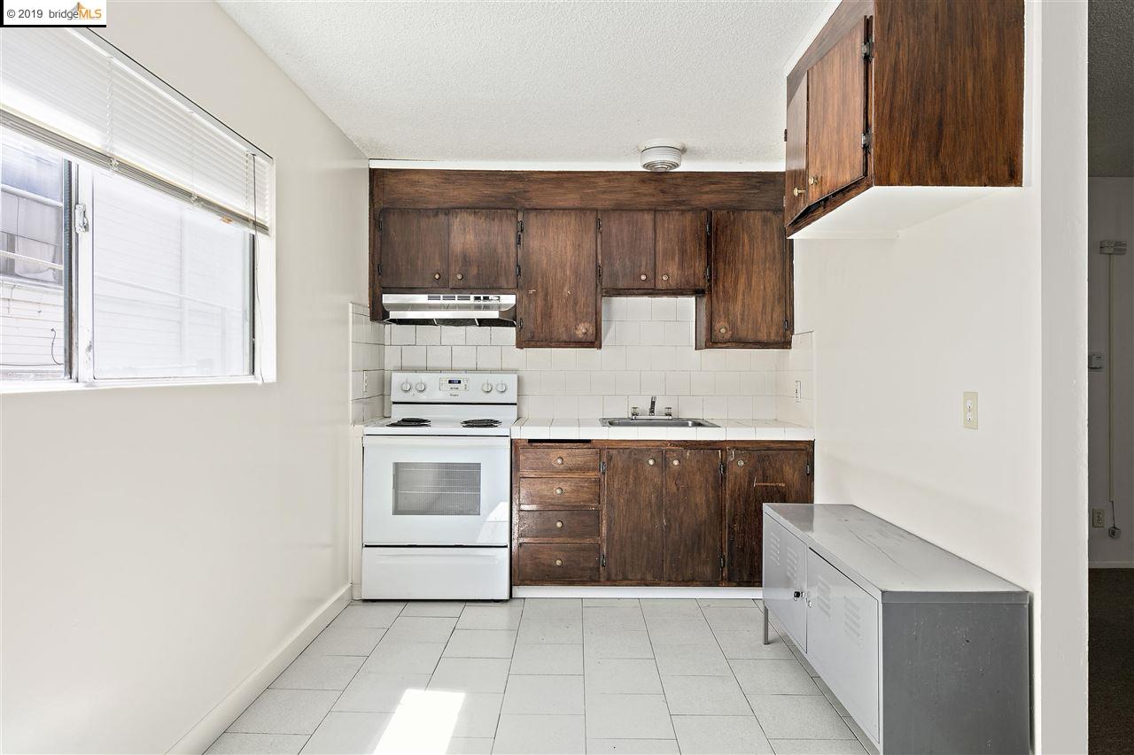 1812 Foothill Blvd, OAKLAND, California 94606, ,Comm Ri Multi-units 5+,For Sale,Foothill Blvd,40872662
