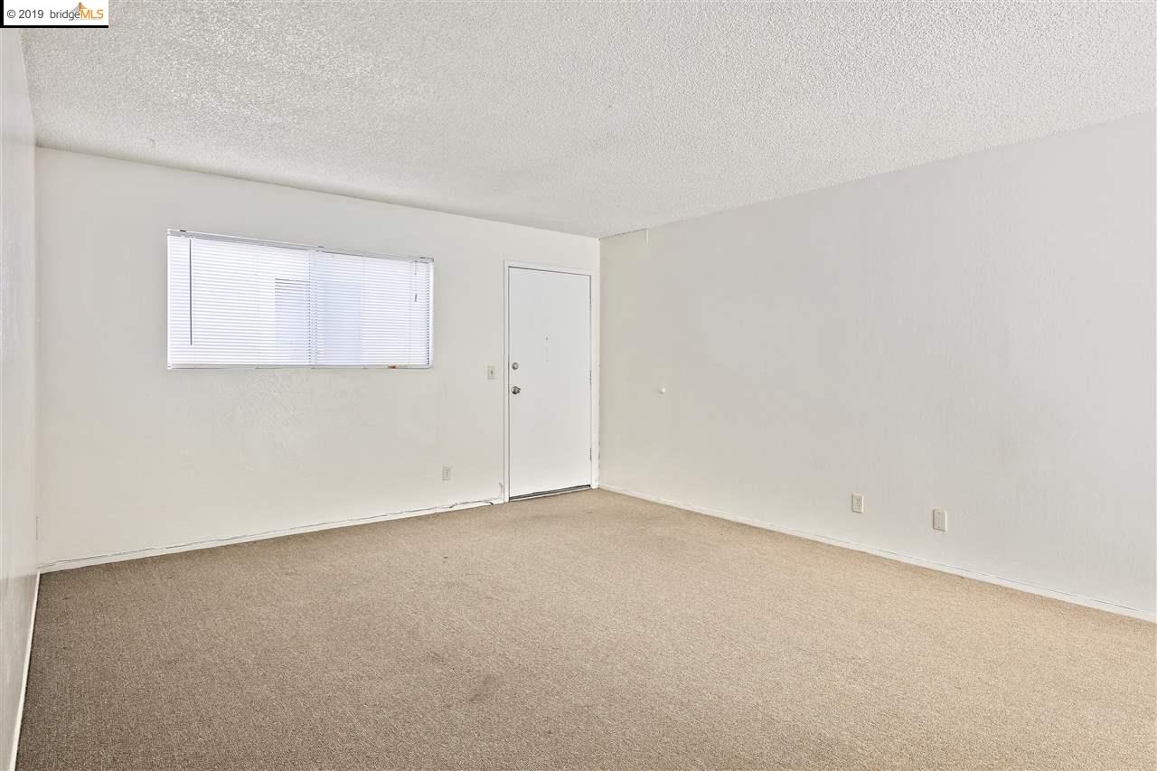 1812 Foothill Blvd, OAKLAND, California 94606, ,Comm Ri Multi-units 5+,For Sale,Foothill Blvd,40872662