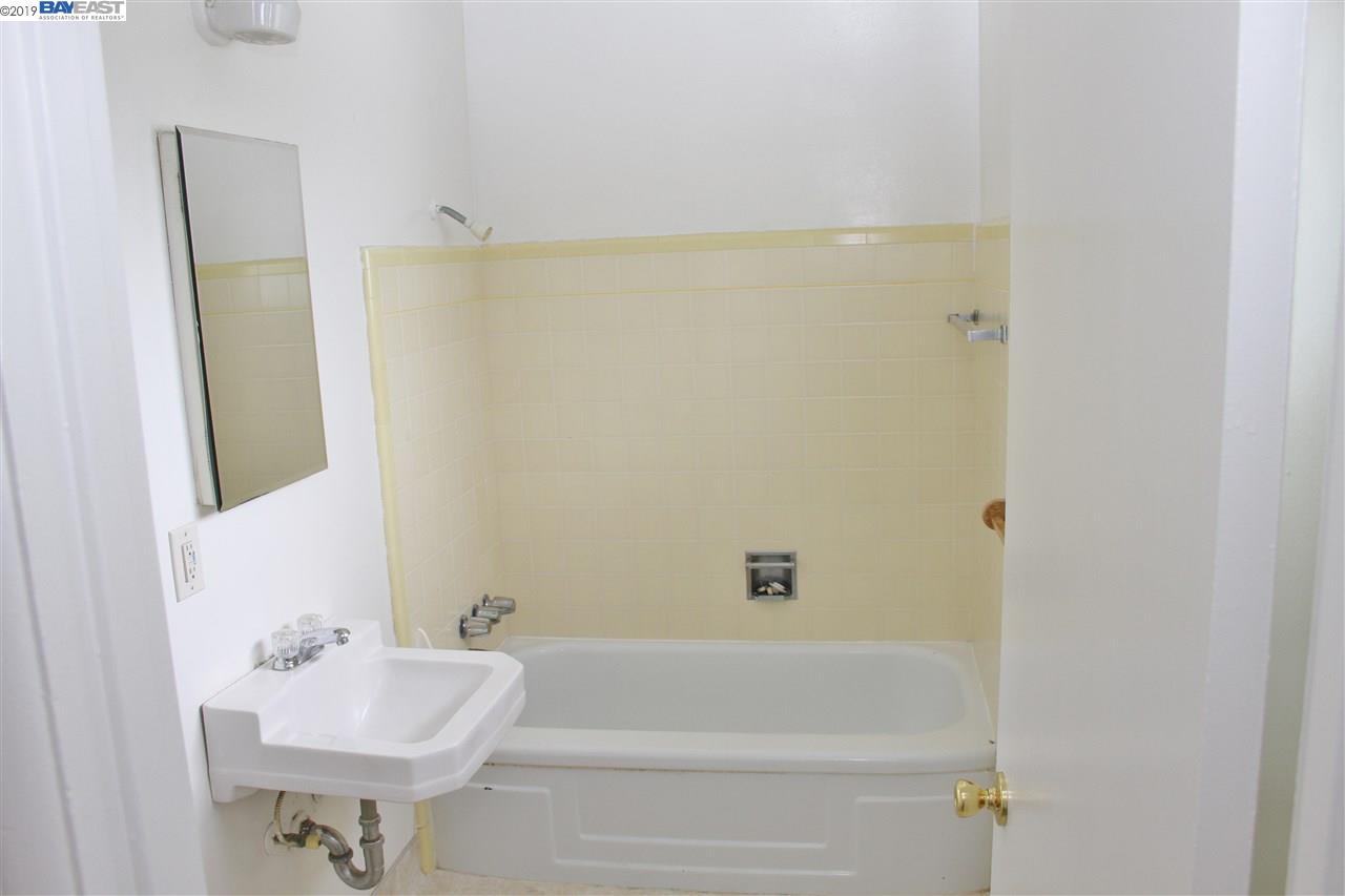 1260 Delacy Ave, MARTINEZ, California 94553, ,Comm Ri Multi-units 5+,For Sale,Delacy Ave,40873889
