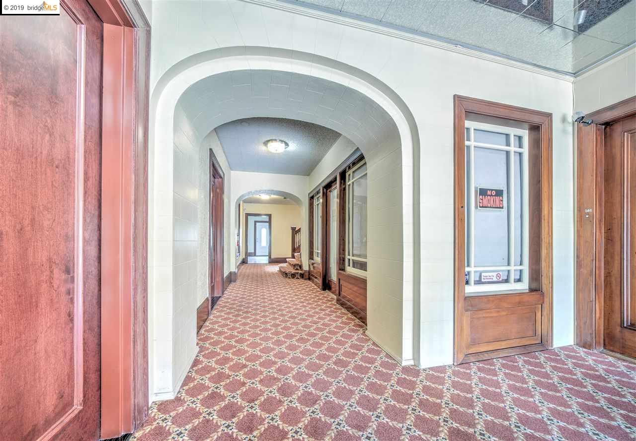 220 Grand Avenue, OAKLAND, California 94610, ,Comm Ri Multi-units 5+,For Sale,Grand Avenue,40877149