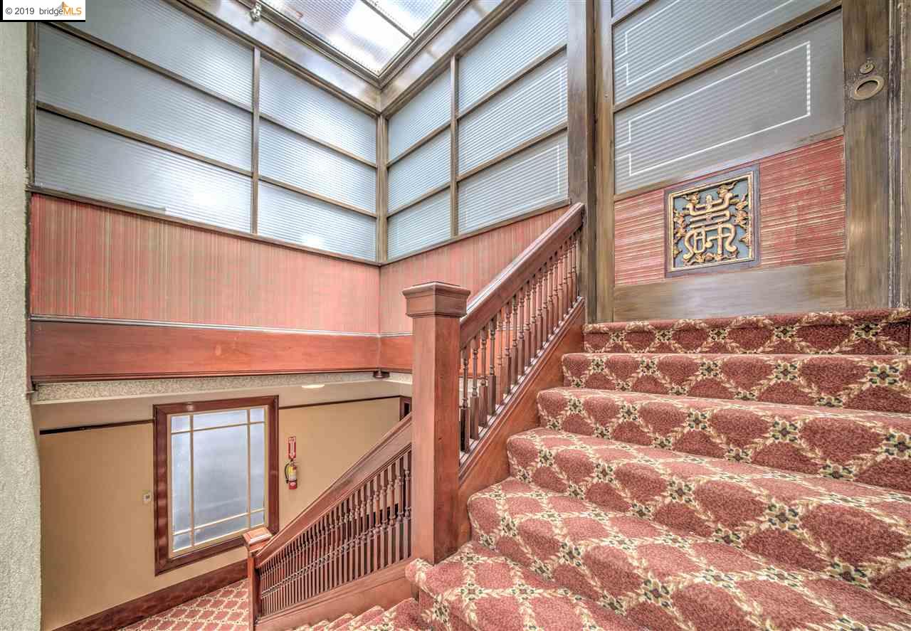 220 Grand Avenue, OAKLAND, California 94610, ,Comm Ri Multi-units 5+,For Sale,Grand Avenue,40877149