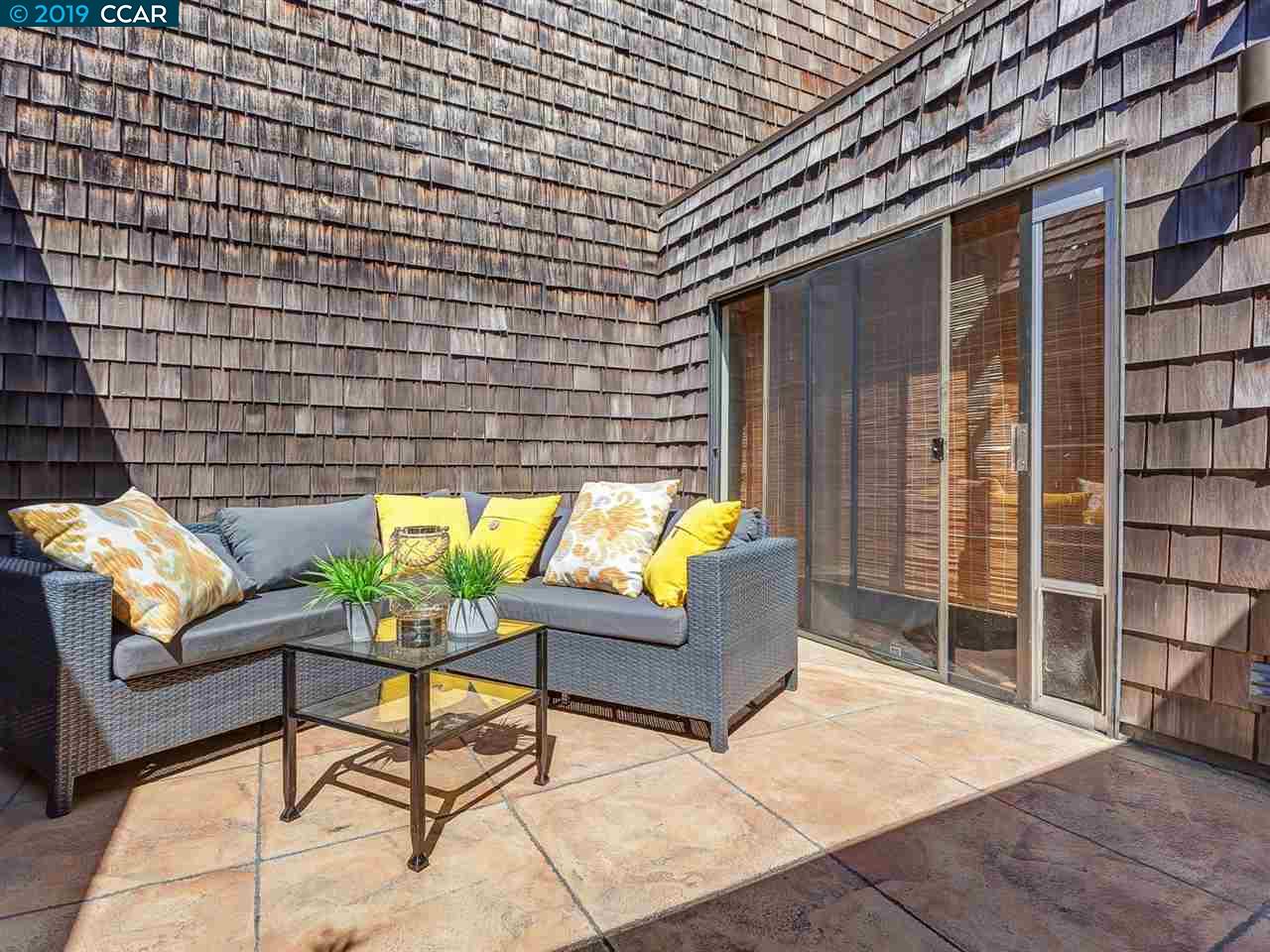 122 Ravenhill Rd