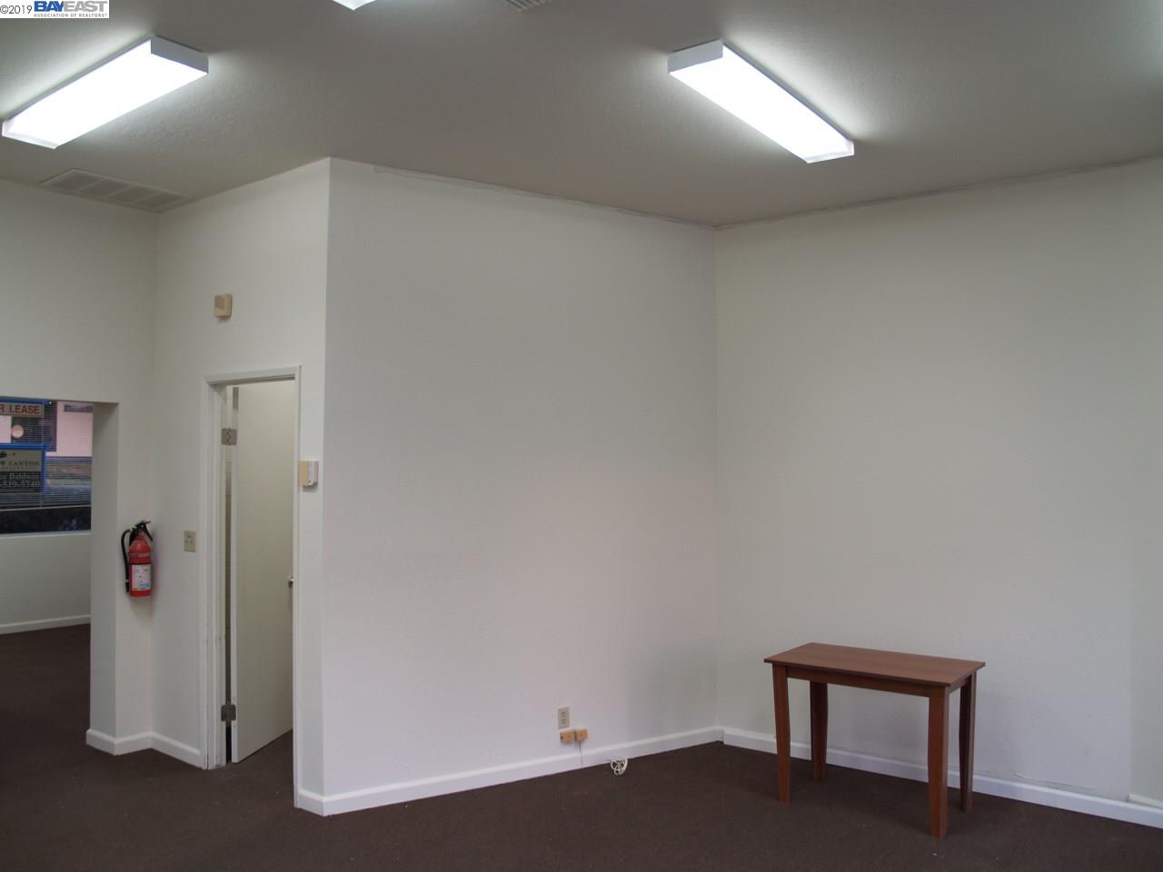 2100 San Ramon Valley Blvd #8, SAN RAMON, California 94583, ,Comm Industrial For Lease,For Rent,San Ramon Valley Blvd #8,40944046