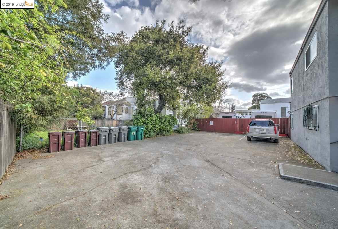 1212 12Th St, OAKLAND, California 94607, ,Comm Ri Multi-units 5+,For Sale,12Th St,40878884