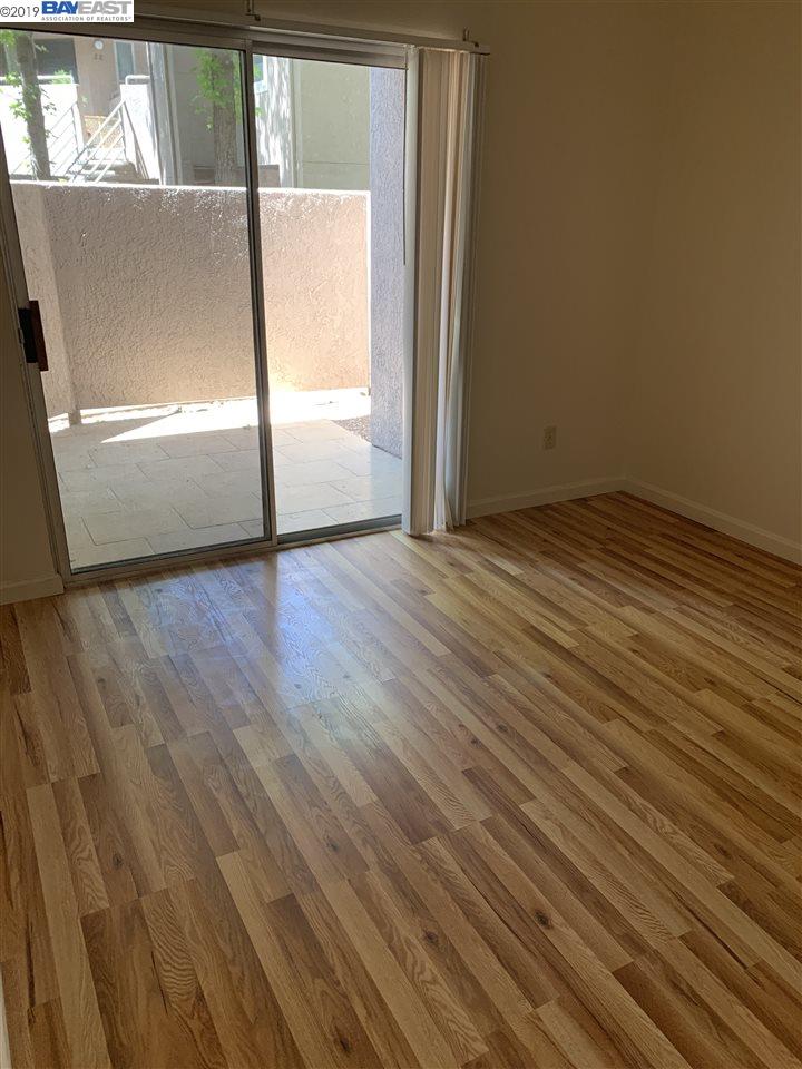 2521 Fulton Square Ln 24 Sacramento Ca 95821 140 000 Www