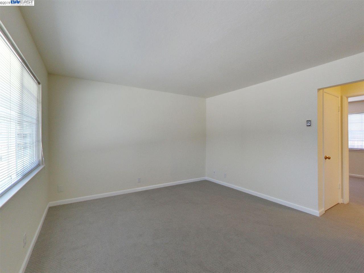 1615 Central Ave, ALAMEDA, California 94501, ,Comm Ri Multi-units 5+,For Sale,Central Ave,40880576