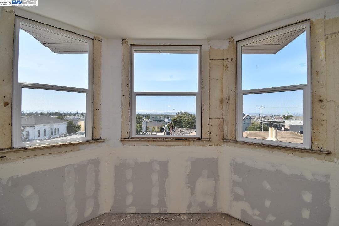 1432 12Th Ave, OAKLAND, California 94606, ,Comm Ri Multi-units 5+,For Sale,12Th Ave,40881555