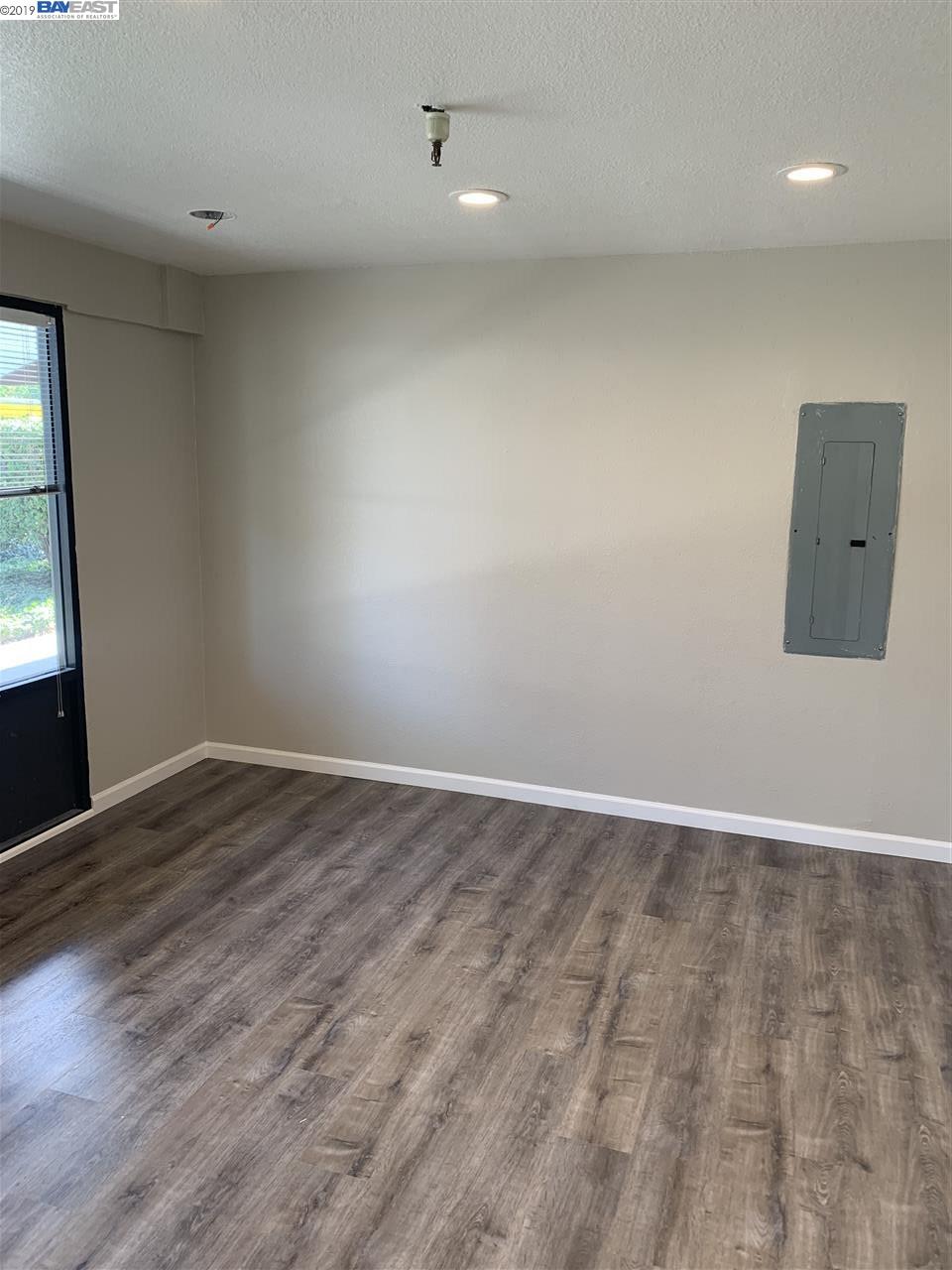 57 California Ave, PLEASANTON, California 94566, ,Comm Industrial For Lease,For Rent,California Ave,40944106