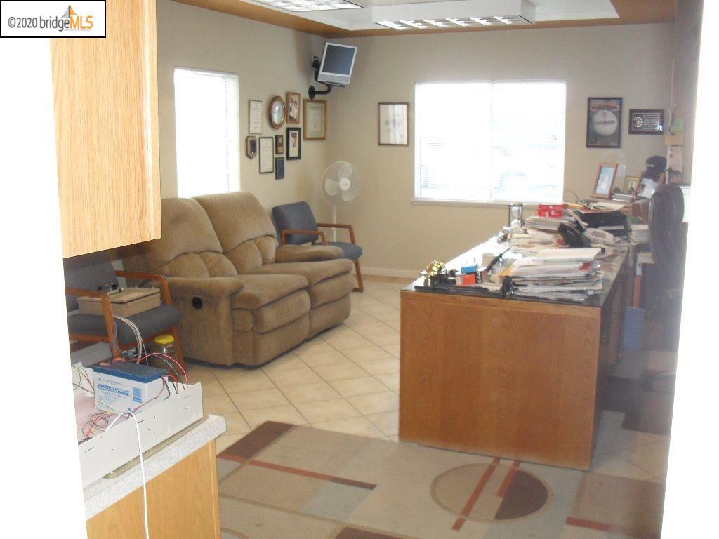 909 H St, ANTIOCH, California 94509, ,Comm Industrial For Sale,For Sale,H St,40909034