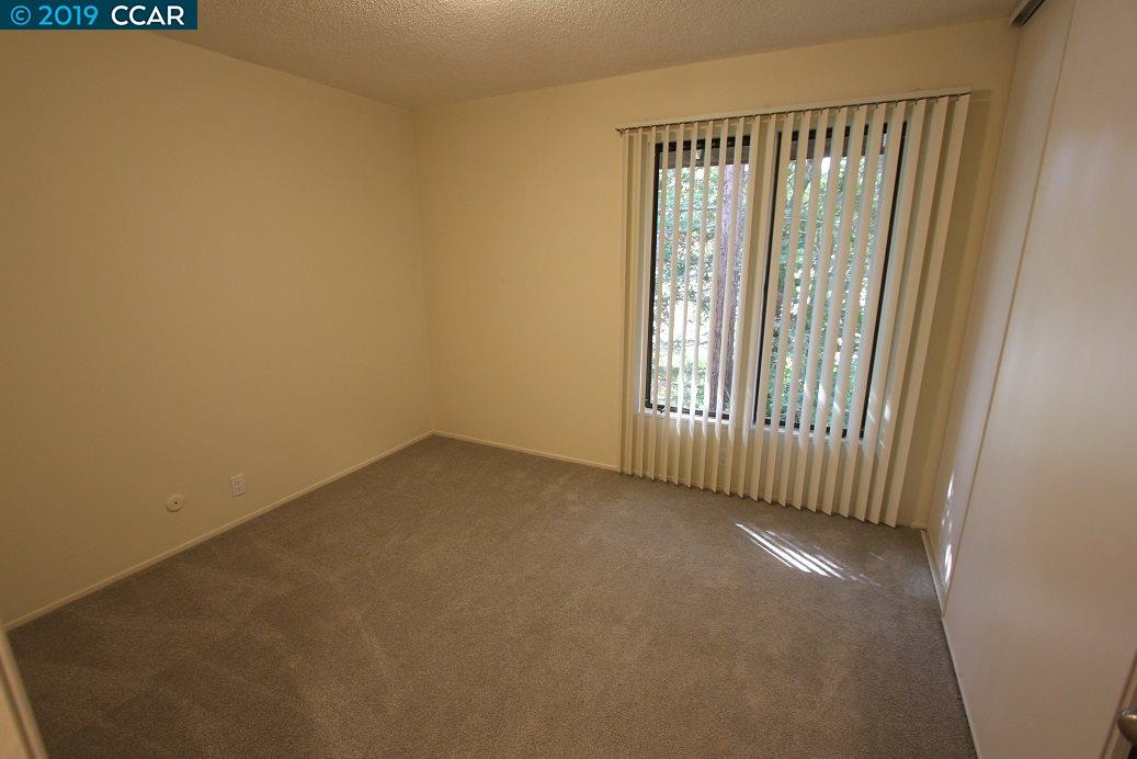 640 Tempe Ct, PLEASANT HILL, California 94523, ,Comm Ri Multi-units 5+,For Sale,Tempe Ct,40887777