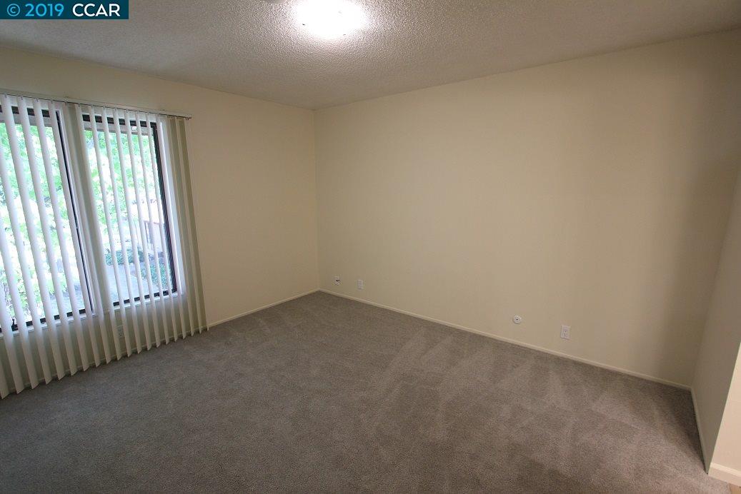 640 Tempe Ct, PLEASANT HILL, California 94523, ,Comm Ri Multi-units 5+,For Sale,Tempe Ct,40887777